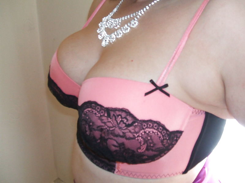 XXX Woman their sell bra on the net