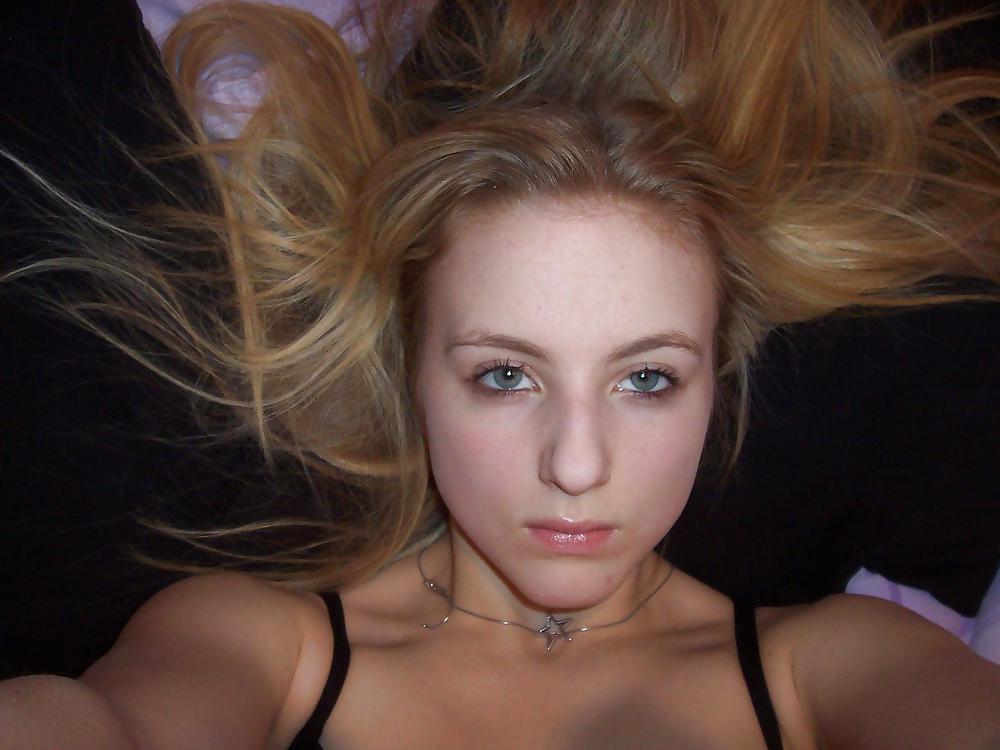 XXX DIRTY BLONDE TEEN