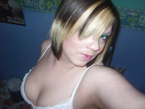 XXX more faces to shoot your load over