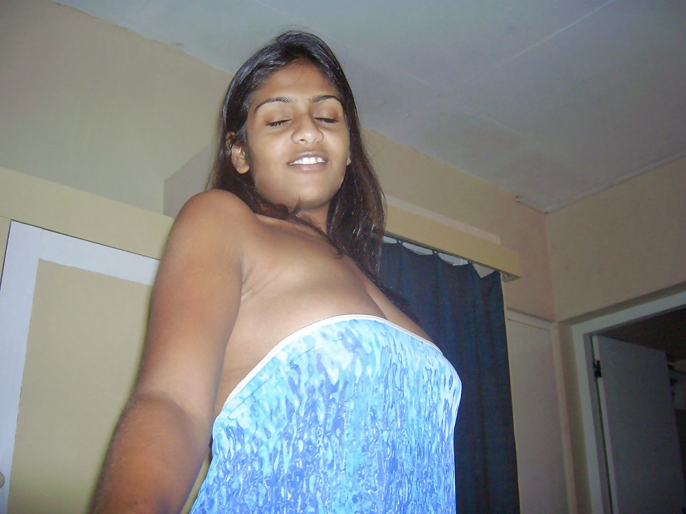 XXX Sri lanka girl 1
