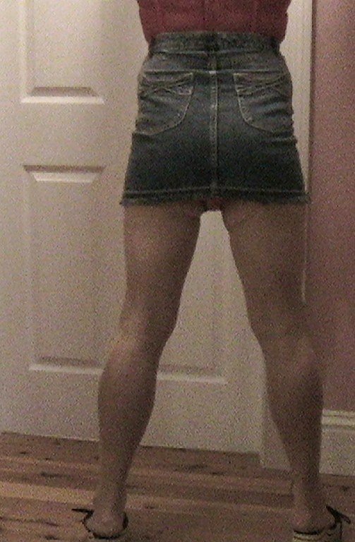 XXX whoreing around at home alone