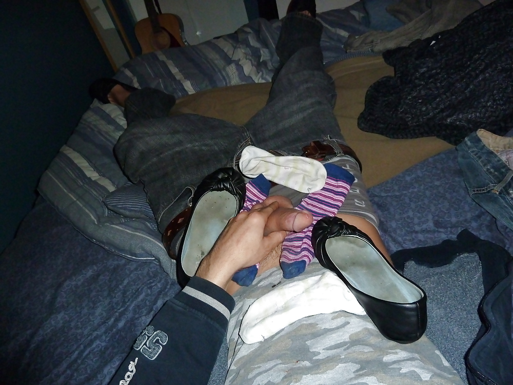 XXX stinky socks and shoes