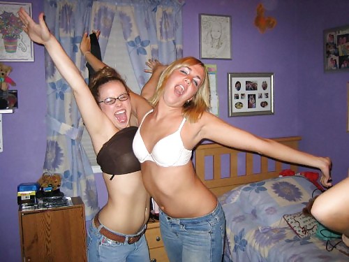 XXX Bra Babes 99