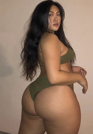 thick asian beauty         