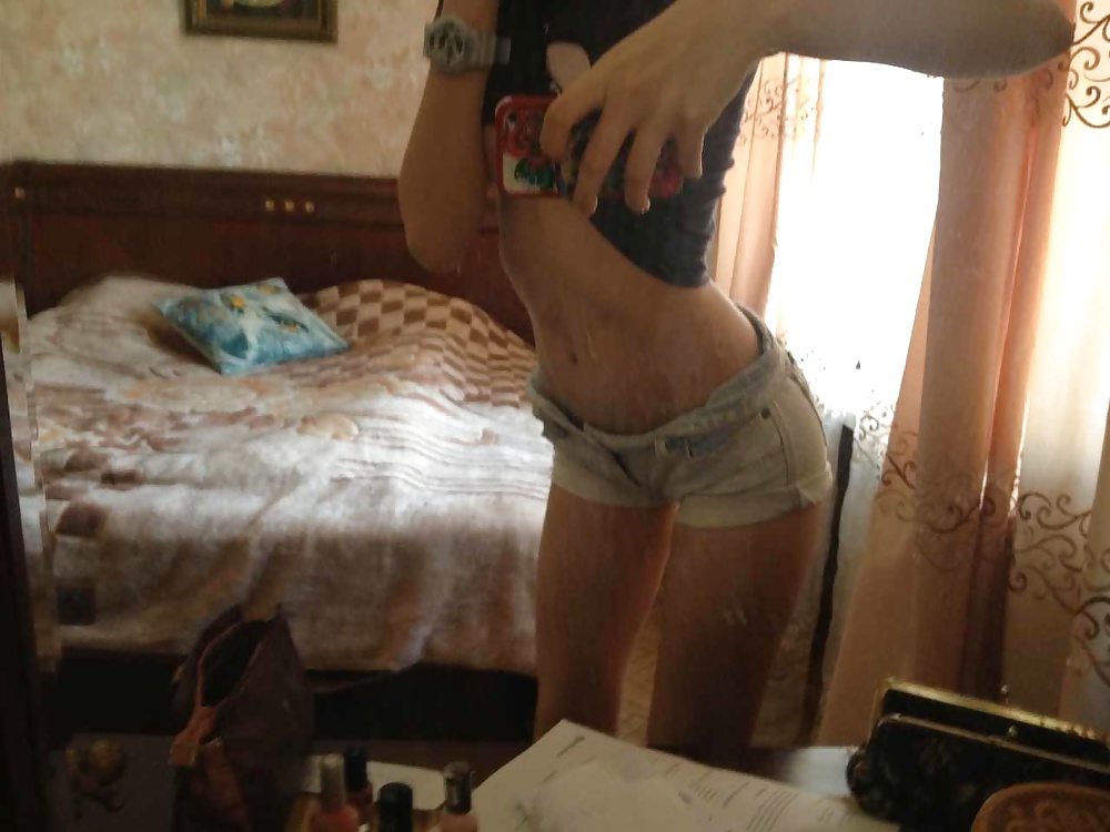 XXX Amature girl Alina Doncova selfies