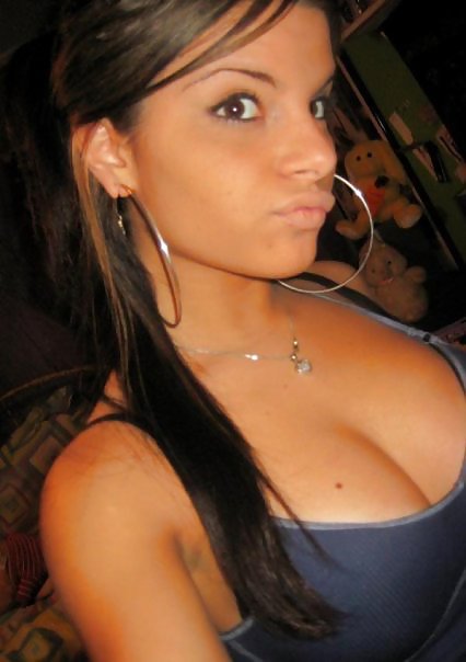 XXX Facebook Girlfriends