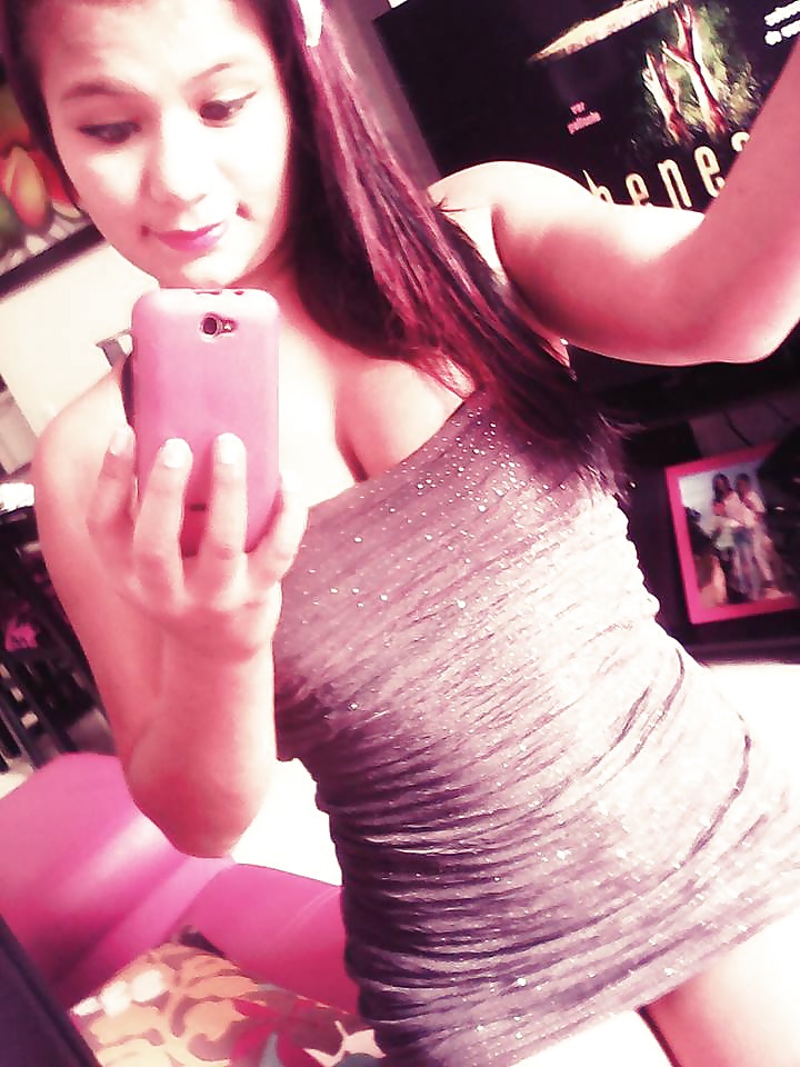 XXX Alejandra Benites.