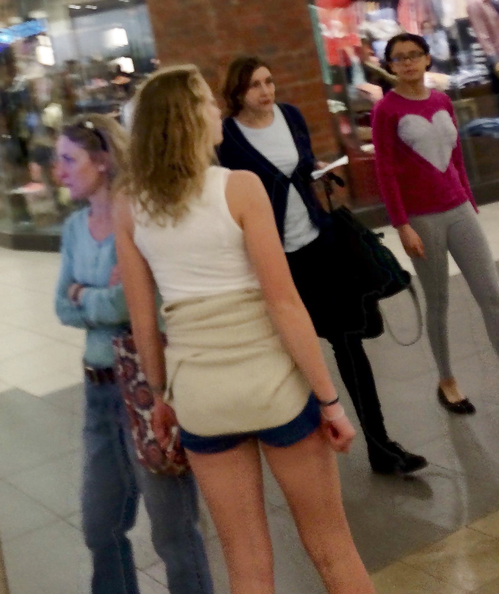 XXX Some more tight mall teens