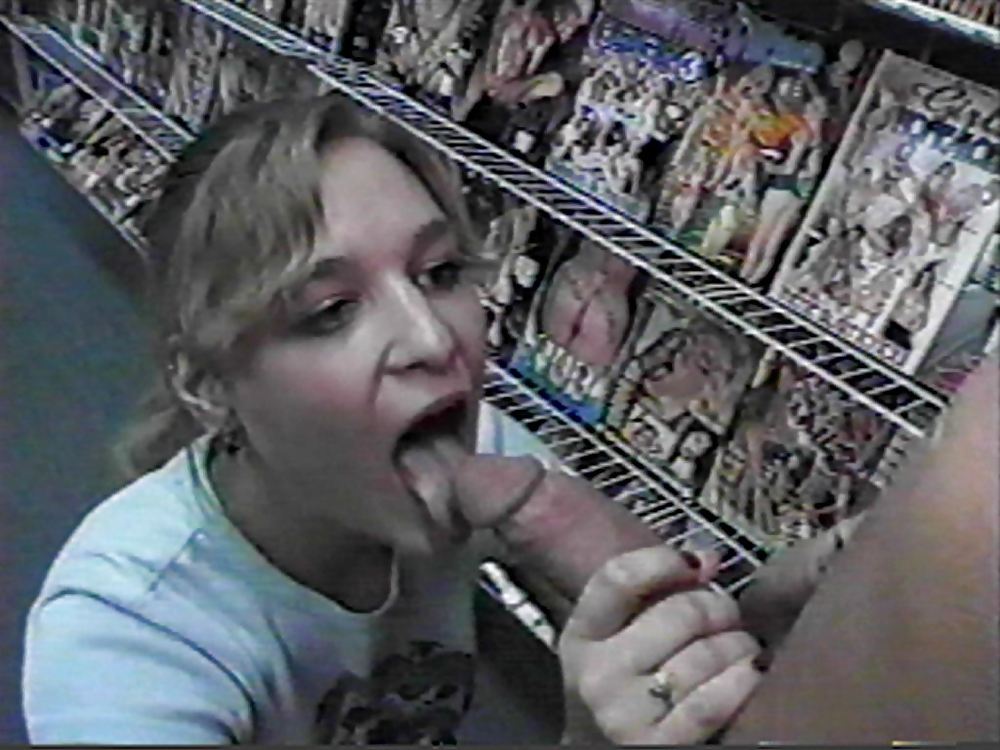 XXX Porn Store Suck Off