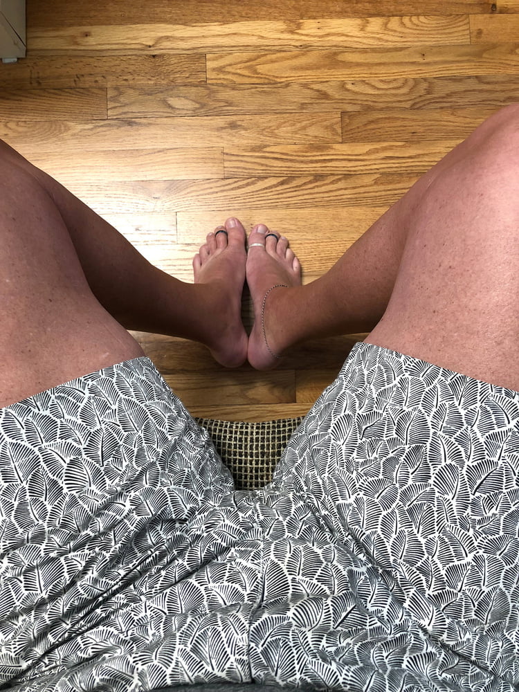 XXX Smooth Legs