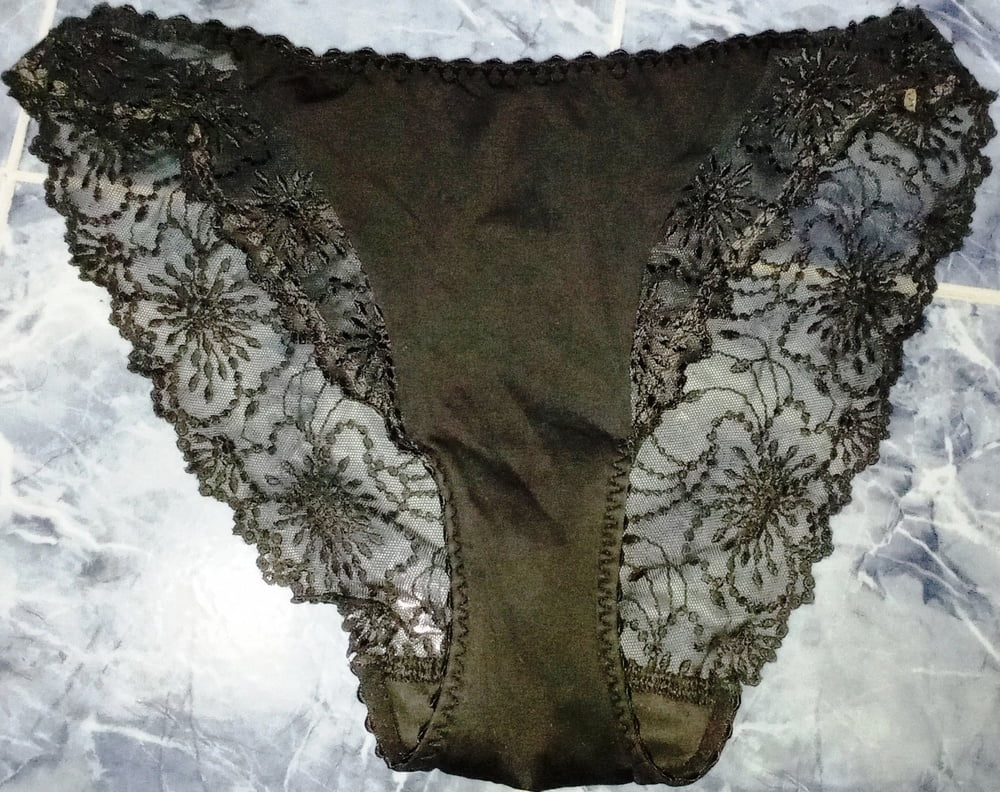I photograph my wife's panties. - 26 Photos 