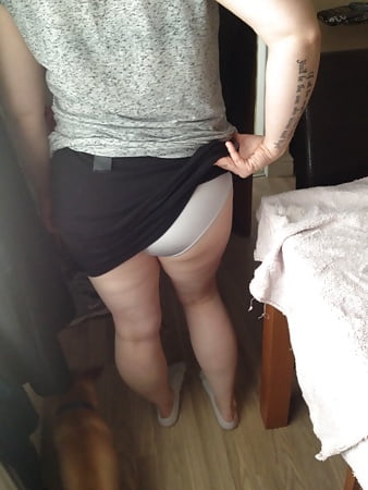 Wifes sexy ass in skirt