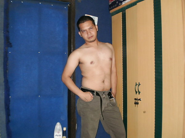 XXX indonesian gay