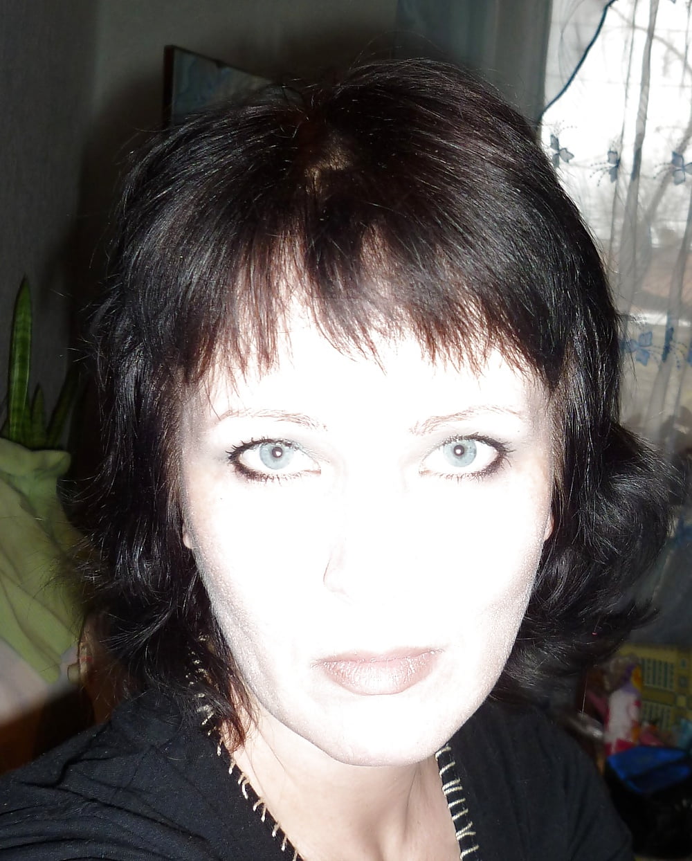 XXX A luscivious russian mature Yulia.