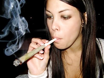 XXX Pot Hotties 420