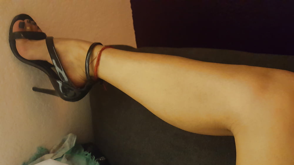 XXX Sexy Asian shoejob