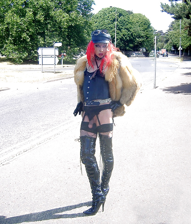 XXX BEST PICS OF THE YEARS 2011 PART2