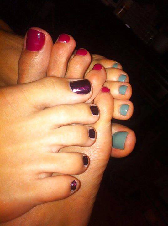 XXX Feet 6