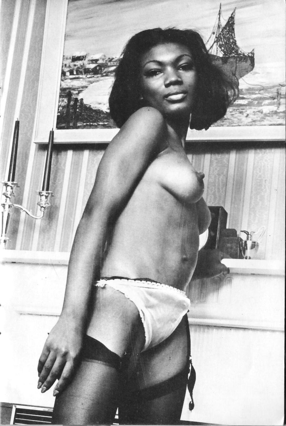 XXX Vintage Amateur Black Woman