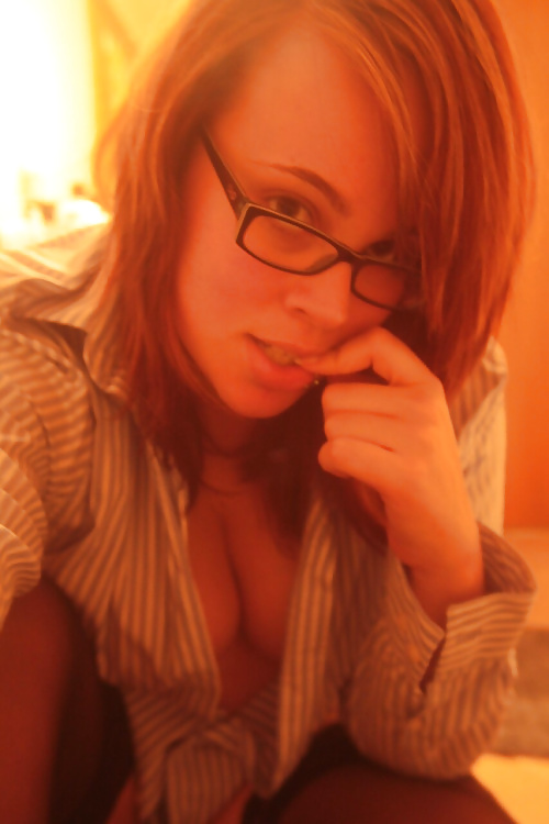 XXX Sexy Babes, Boobs and Glasses x