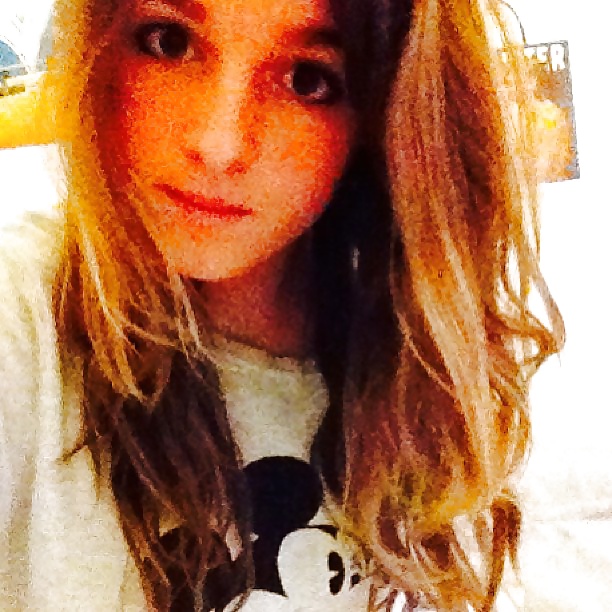 XXX Brune & Her Friends