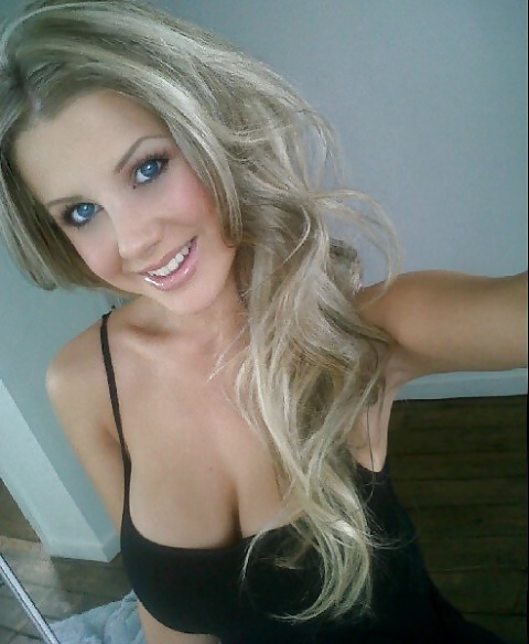 XXX babes 21