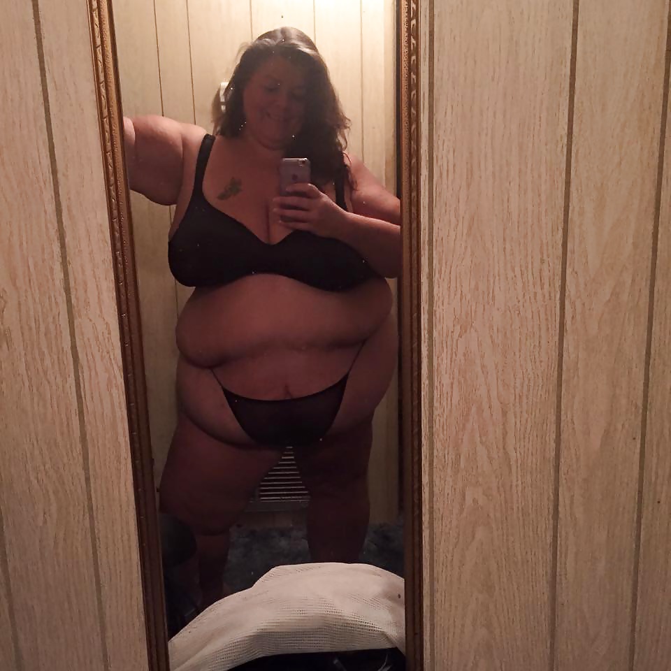 XXX SSBBW belly pics 104