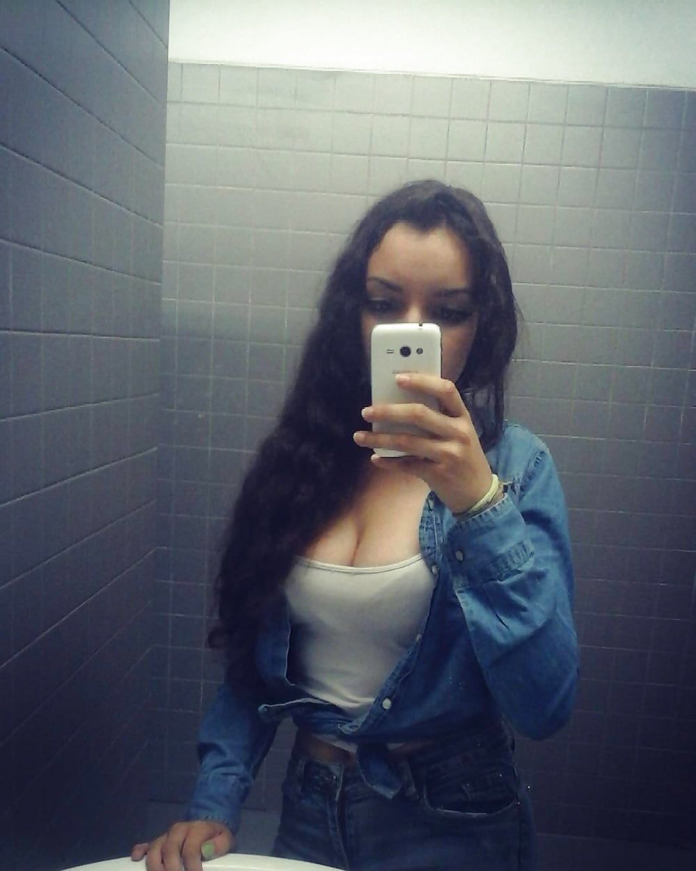 XXX Instagram Slut Luciana
