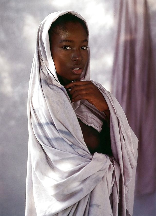 XXX BLACK LADIES by Uwe Ommer