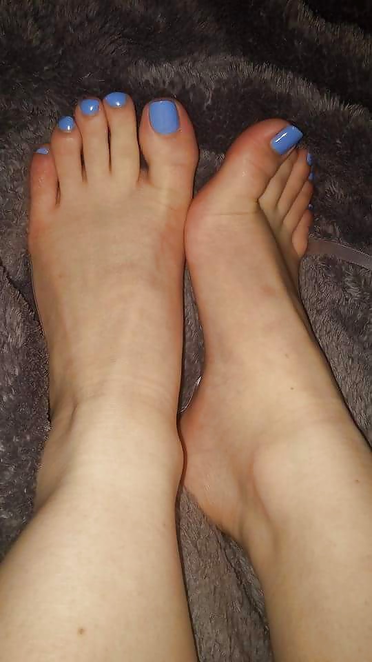 XXX Red and Blue toes, Heels, Feet and Sexy Soles