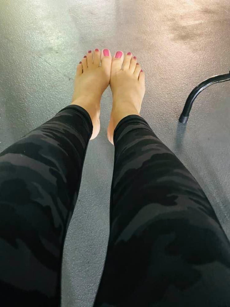 Feet - 13 Photos 