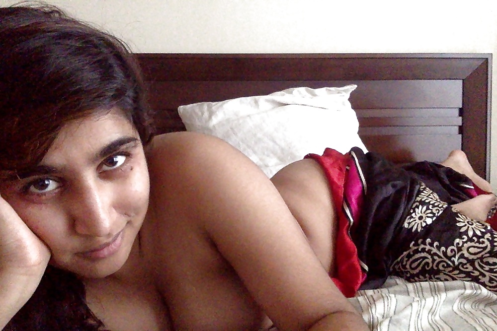 XXX chubby cute and sexy indian girl