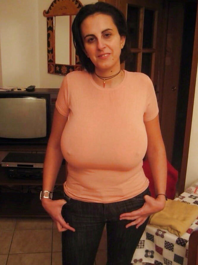 XXX sexy moms with huge tits