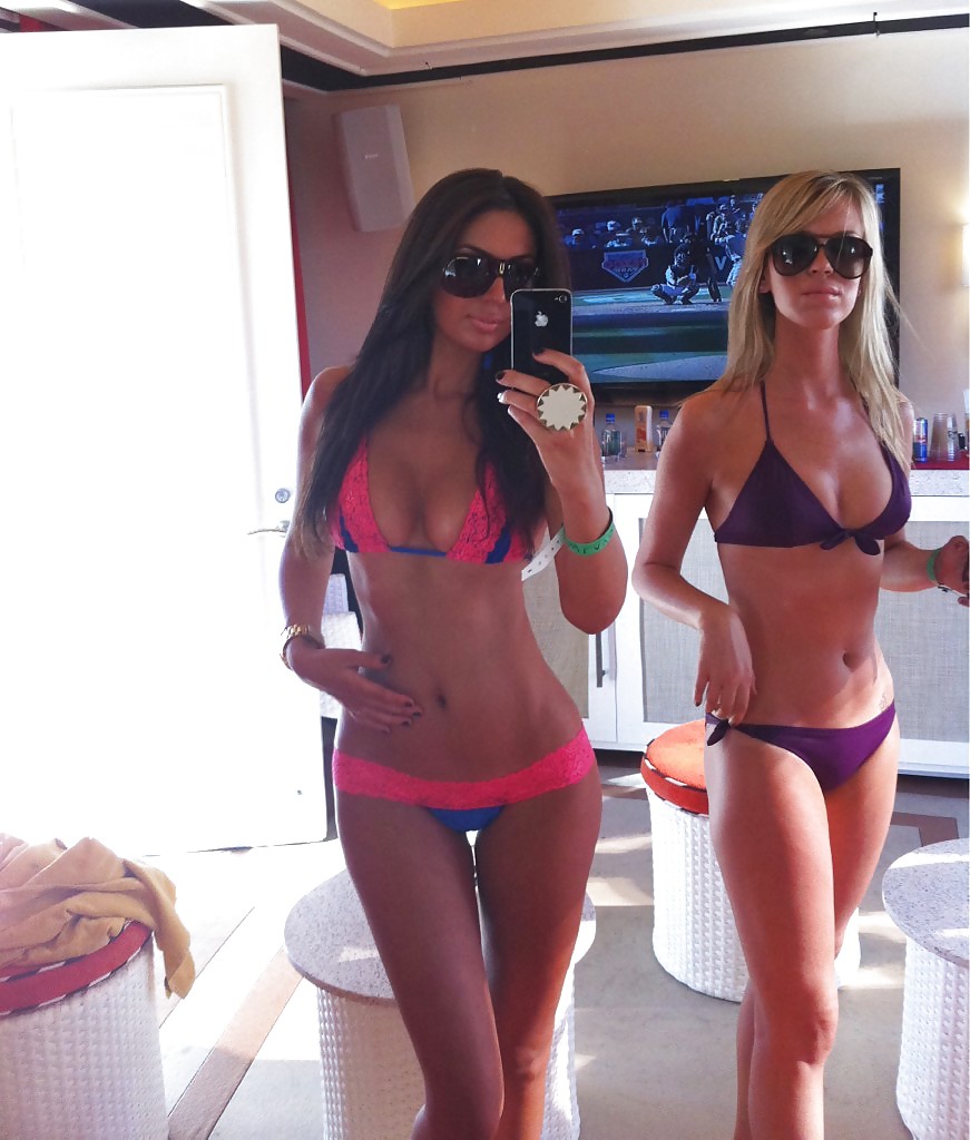 XXX SelfShot Busty Teens & Babes