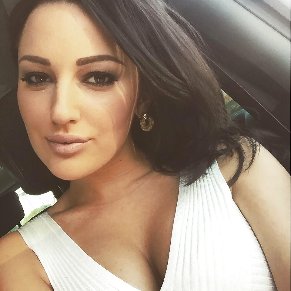 XXX BOSNIAN AND SERBIAN POP STARS-JUST FOR TRIBUTE