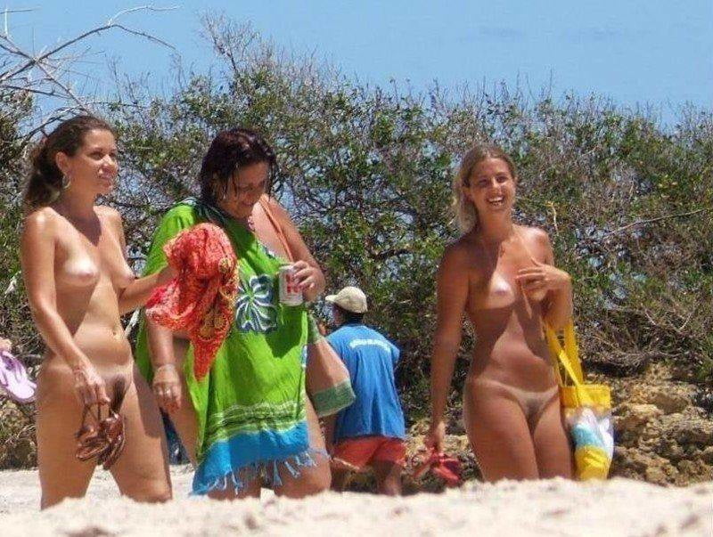 XXX Nudist - Tambaba Beach Brazil