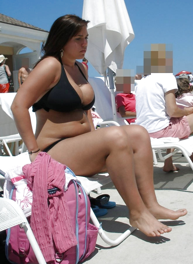 XXX Hot & horny voluptuous chubby girls