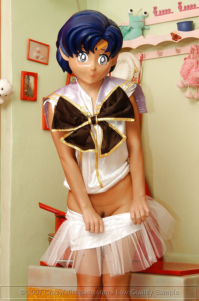 Hot Babe transformed as Manga Girl - 16 Pics 