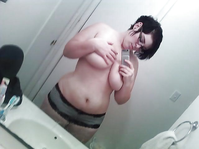 Nerdy Bbw Nude