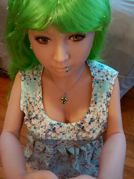 XXX Nina's green dress
