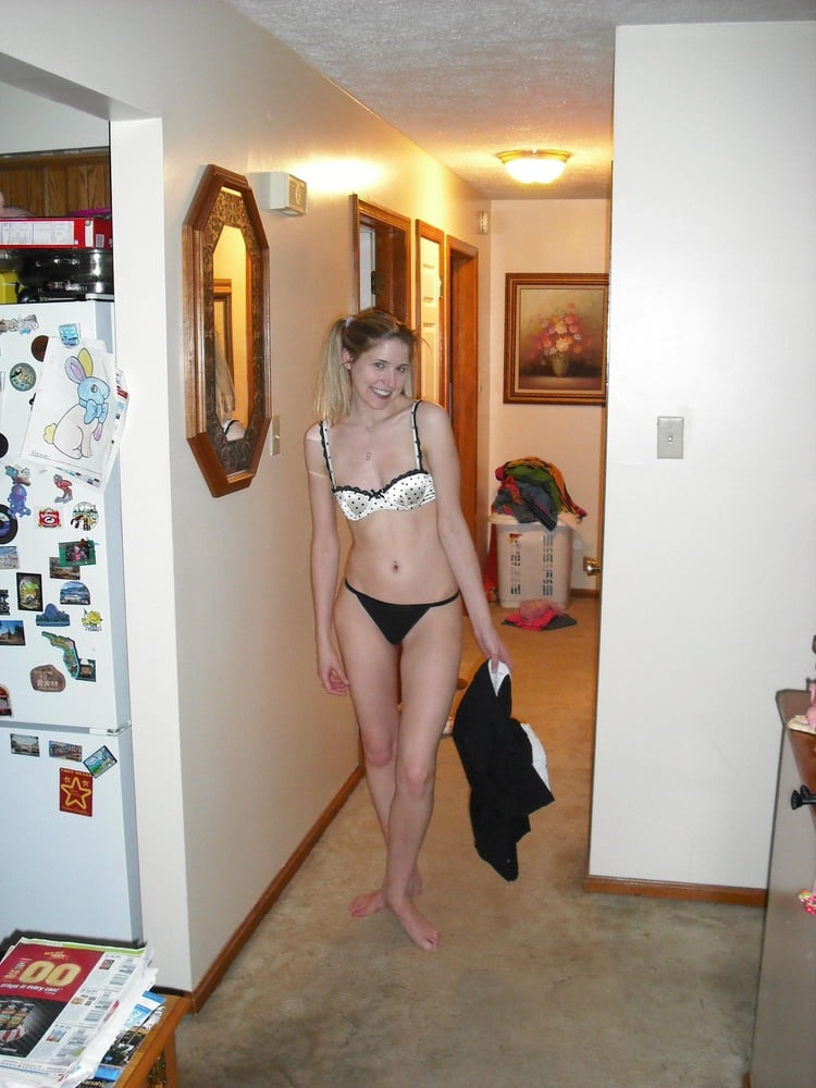 Amateur skinny young mom shows her naked body to me - 47 Photos 