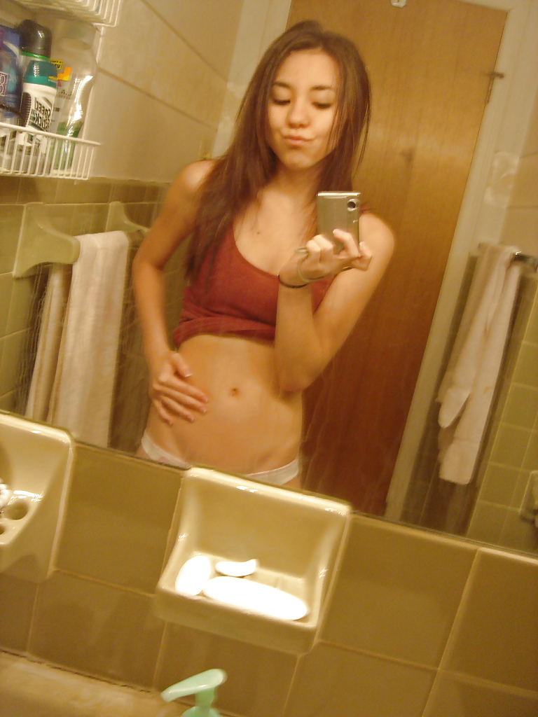 XXX Hit me up at gohookupbook.com