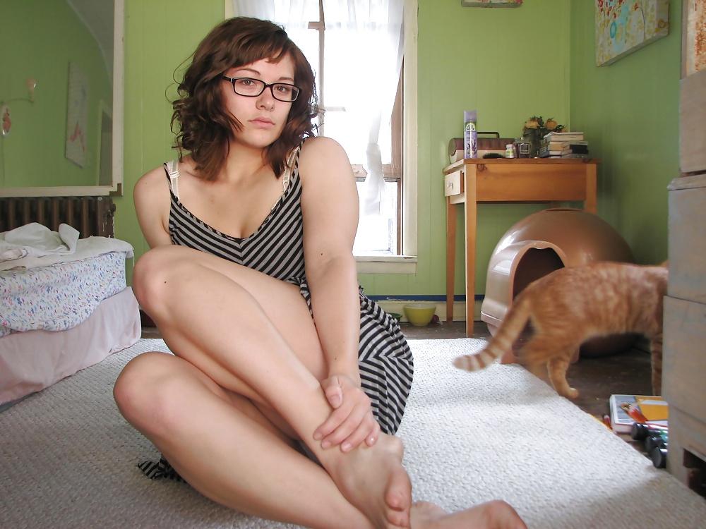 XXX Nerdy nice girl (Camaster)