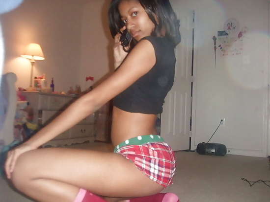 XXX Cute Black Teen