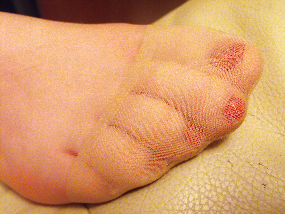 XXX Em's reinforced nylon toes up close