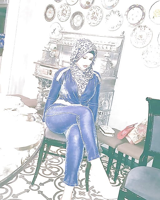 XXX Arabic Sexy Bitch Hijab