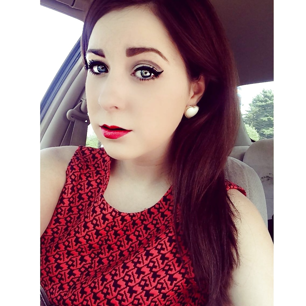 XXX NN Model wanna be