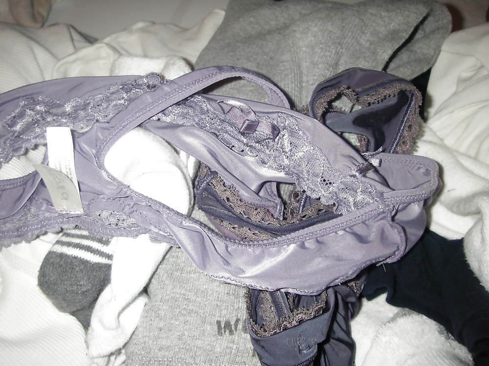 XXX Panties in Laundry belongs to Young MILF