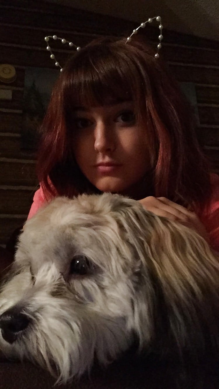 XXX Cute Teen aka BabyBearAttack Selfies