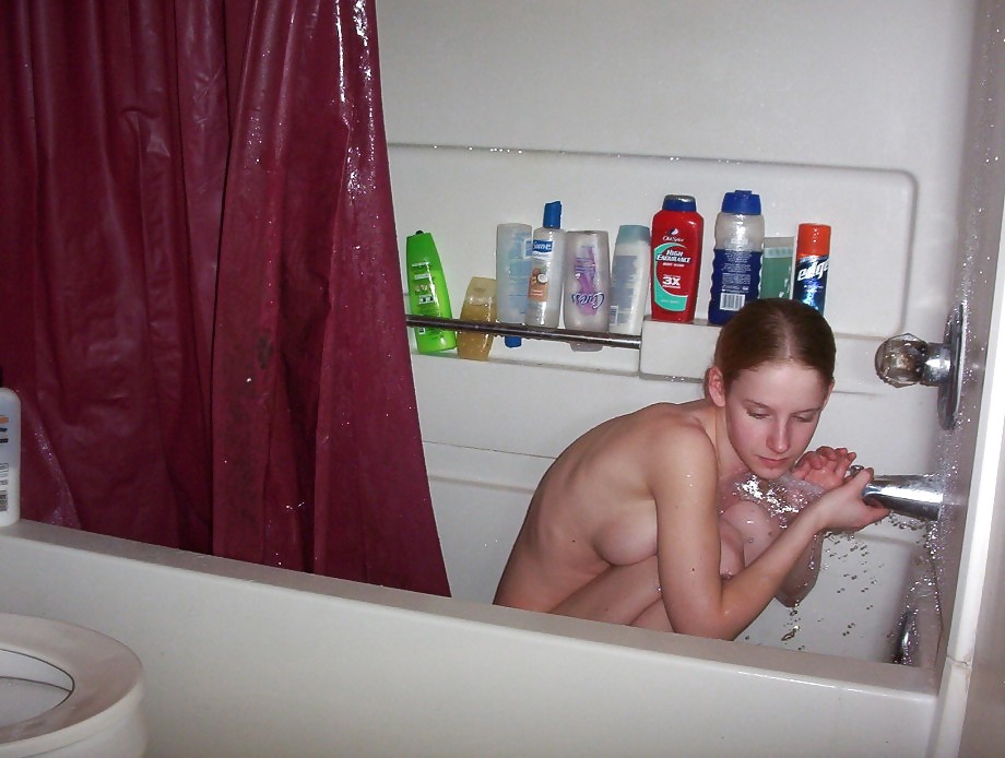 XXX Homemade porn N68